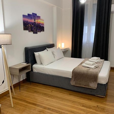 Aura Apartment At Kolonaki アテネ エクステリア 写真